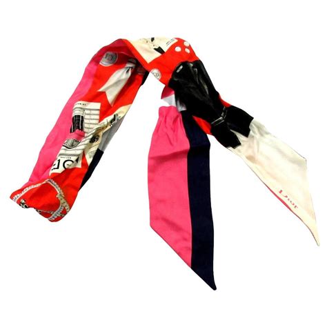 foulard dior rouge|foulard dior femme.